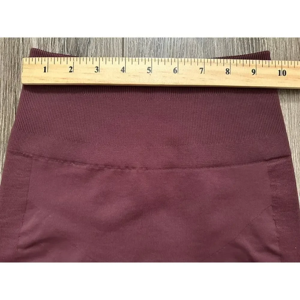 Lululemon Ebb To Street Pant size 4 Black Cherry